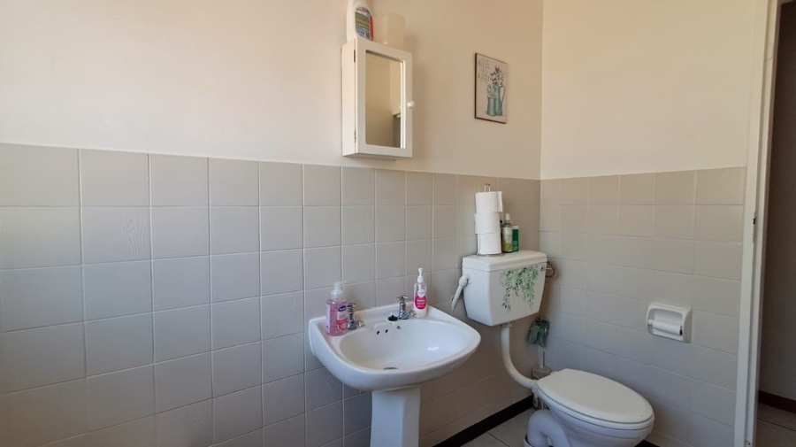 3 Bedroom Property for Sale in Zoo Park Western Cape